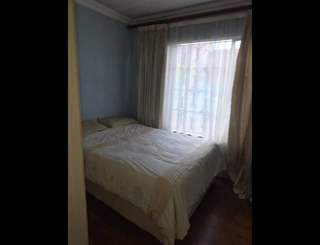 3 BEDROOM HOUSE FOR SALE IN MAHUBE VALLEY